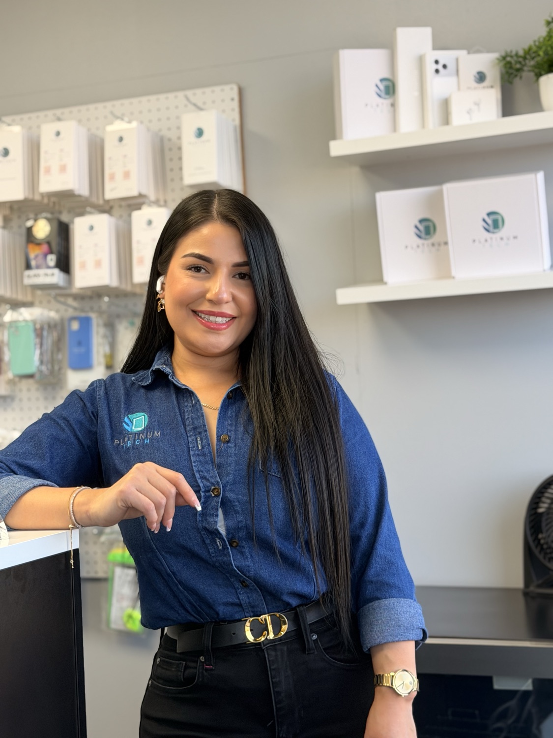 Betzaida Zazueta, founder of Platinum Tech, at our Phoenix store